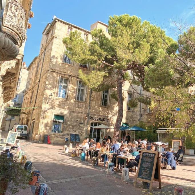 Loft Coeur Historique Montpellier Apartamento Exterior foto